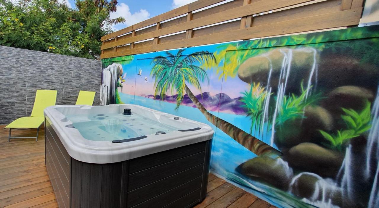 "Chez Claudia "Charmant Logement Avec Jacuzzi Privatif En Toute Intimite Sur Belle Terrasse Exterieure En Bois Et Piscine Courcelles Exteriér fotografie