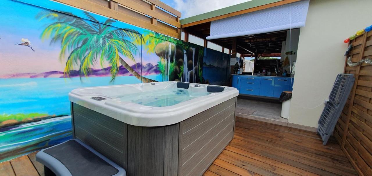 "Chez Claudia "Charmant Logement Avec Jacuzzi Privatif En Toute Intimite Sur Belle Terrasse Exterieure En Bois Et Piscine Courcelles Exteriér fotografie